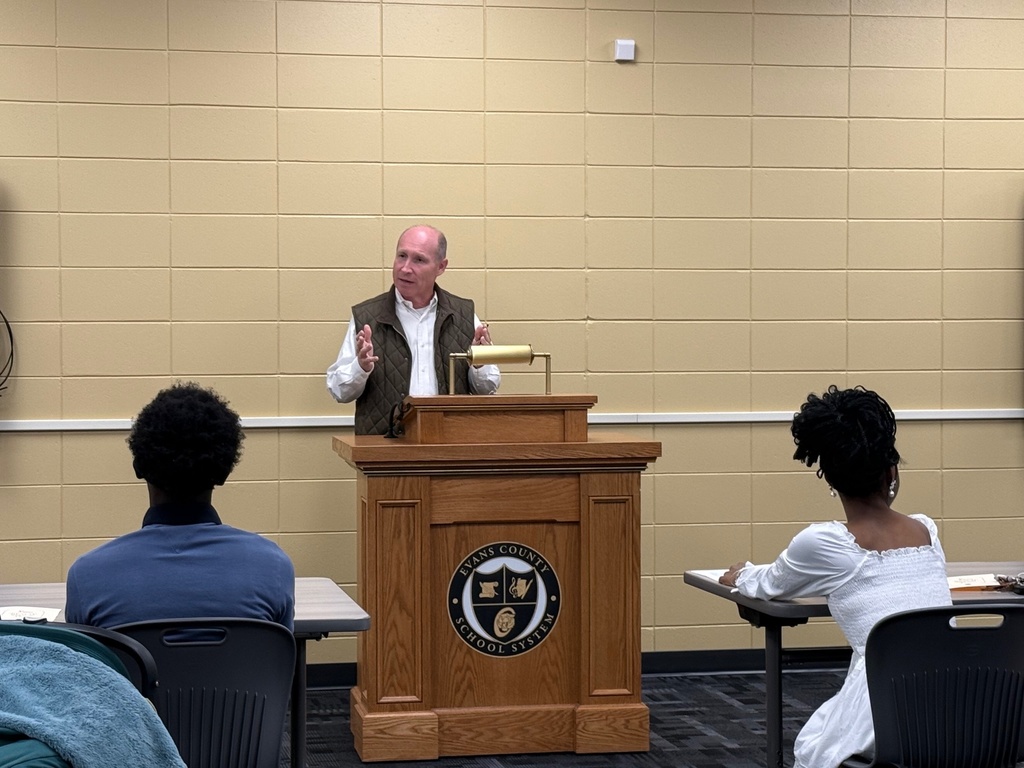 REACH Scholarship Signing Ceremony