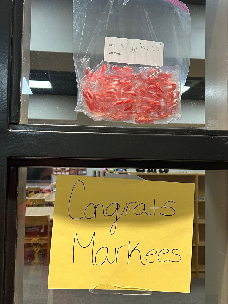 Markees' Wins the Candy Canes