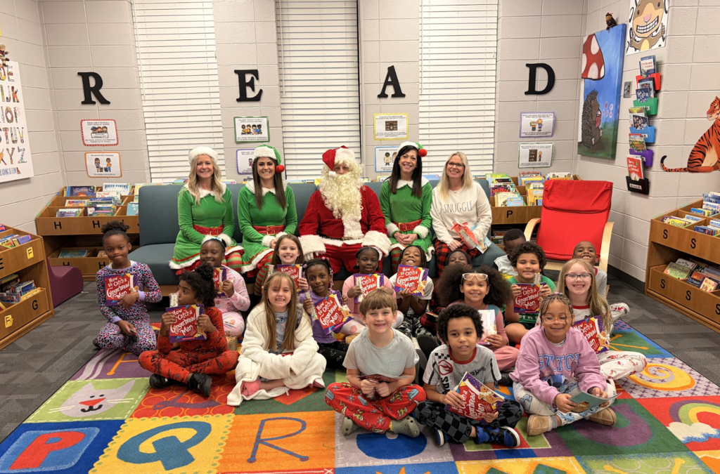 Santa and the Elves
