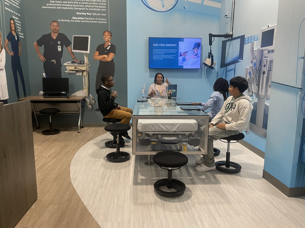 7th Grade Visits GSU in Savannah for JA Finance Park