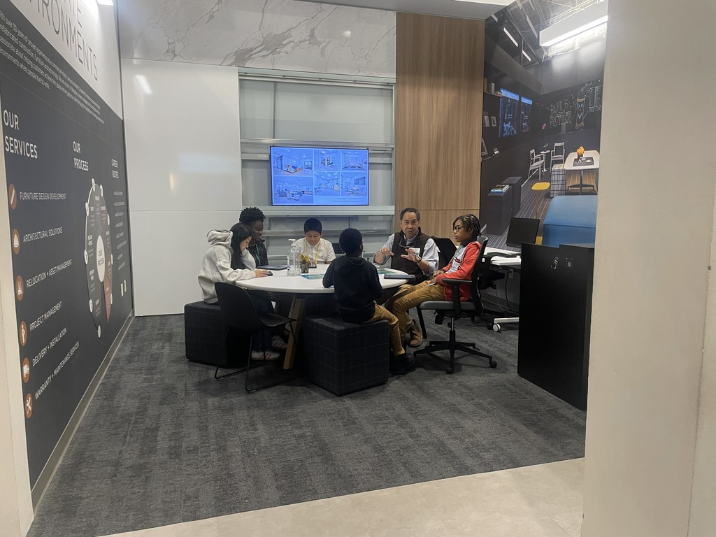 7th Grade Visits GSU in Savannah for JA Finance Park