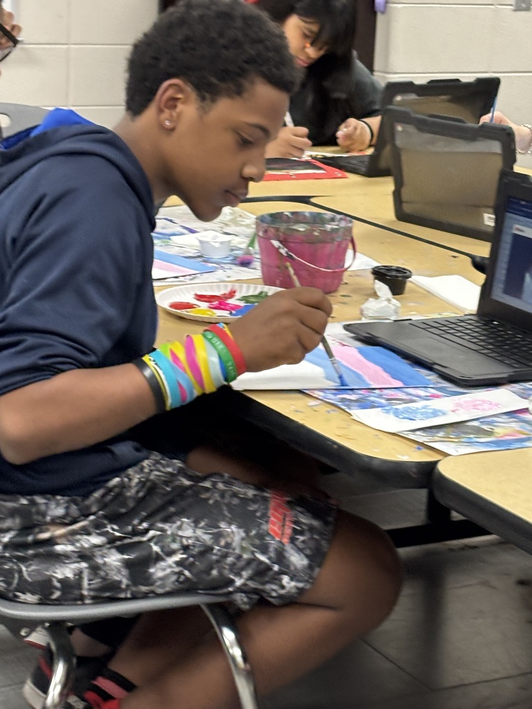 Art Students Try Out Various Techniques