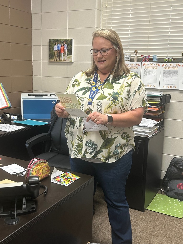 Happy School Principal's Day to Mrs. Snyder