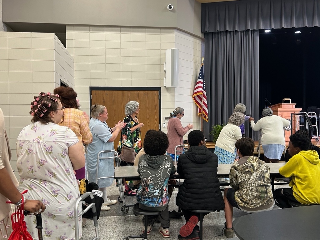 Old  People Pageant 