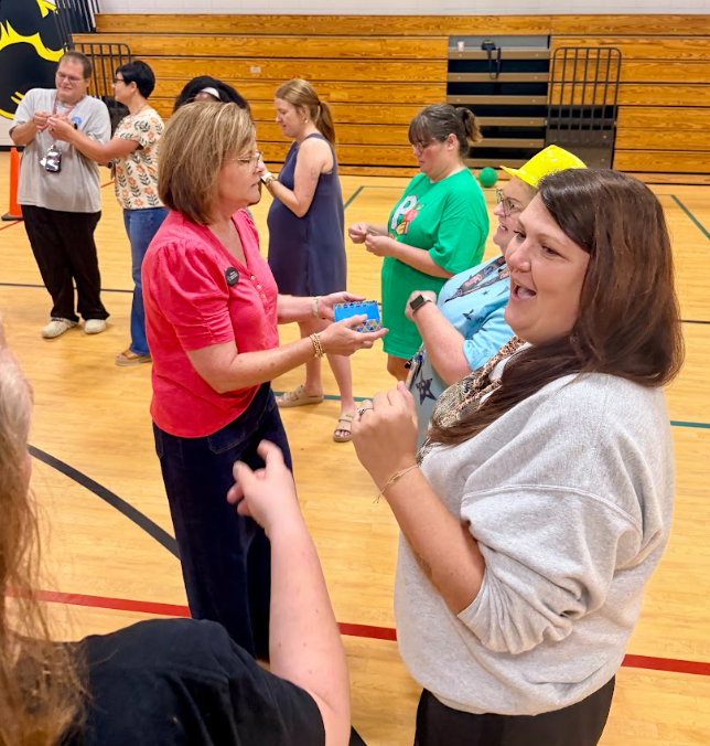 CES Teachers Back to School