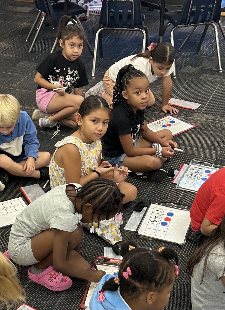 📚🐯 Building Strong Reading Skills in 1st Grade! Mrs. Fennell’s first graders are working hard with the 95% Phonics program! They’re practicing their phonics skills and building the strong foundation they need to become confident readers. 📖✨ We love seeing our Tigers learning and growing! 💙 #PardonOurProgress #SuccessUnderConstruction #ClaxtonTigers #CESProud #FirstGrade #95PercentPhonics #GrowingReaders