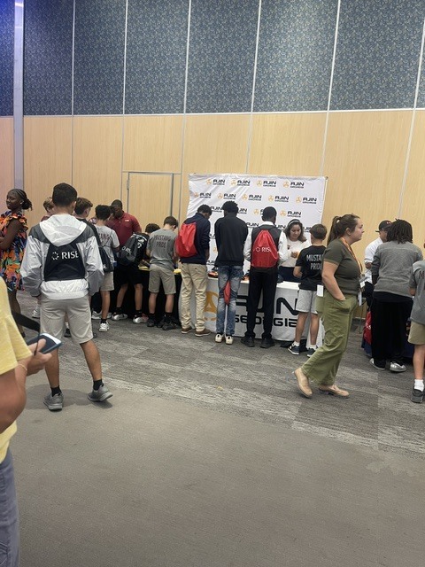 Claxton Middle School’s 8th graders attended the 8th Grade RISE Experience at Georgia Southern University! Through hands-on career exploration, students learned about local careers, industries, and educational pathways available throughout the Savannah region. Exploring possibilities today and building dreams for tomorrow—our Tigers are ready to LEVEL UP!