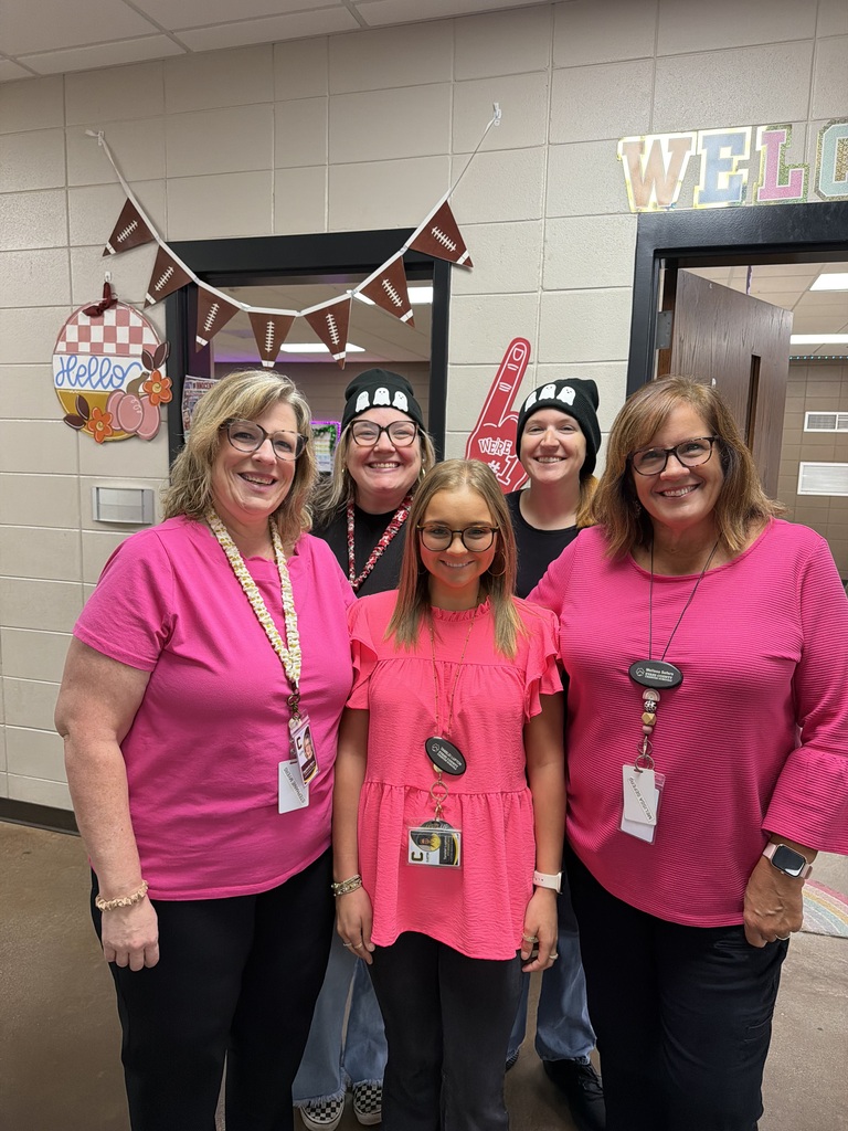 Twin Day! From matching outfits to matching smiles, our students and staff teamed up to LEVEL UP their school spirit!