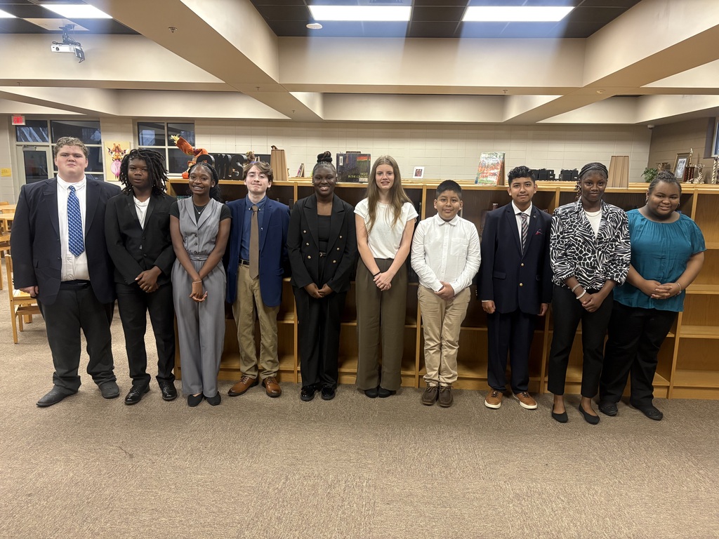 10 Claxton Middle School students who applied for REACH Georgia this year! Pictured left to right: William McGath, Christian Ray, Reagan Lovett, Liam Ikner, Madisun Hodges, Kindle Tessanne, Kelvin Vicente Ajtun, Javier Flores Sontay, A'Saia Cosper, and Amaya Brewton.