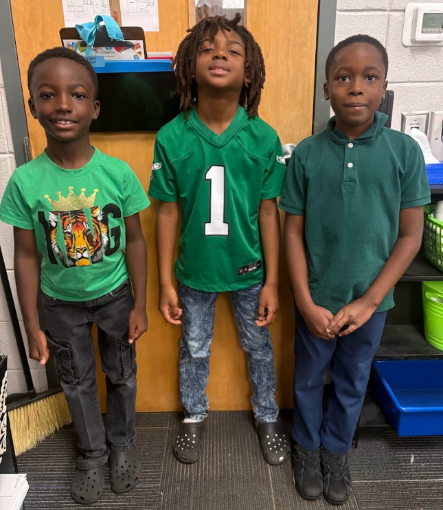 🐯 Homecoming Week is off to a ROARing start at Claxton Elementary School! 🖤💛 We’ve had so much fun celebrating so far! 🐾 Monday: Animal Print Day 👩🏫👧 Tuesday: Teacher/Kid Swap 👯 Wednesday: Twin Day And we’re not done yet! Up next: 🌴 Thursday: Jungle Day 🖤💛 Friday: Black & Gold Day Let’s finish Homecoming Week strong, Tigers! 🐯🖤💛 #ClaxtonTigers #CESProud #HomecomingWeek #PardonOurProgress #SuccessUnderConstruction