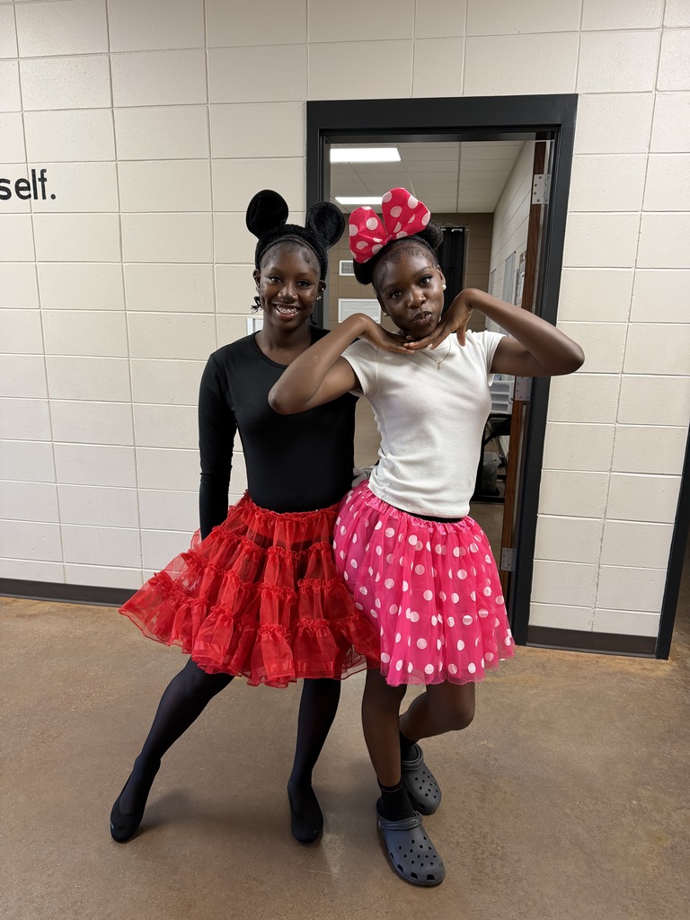 Twin Day - From matching outfits to matching smiles, our students and staff teamed up to LEVEL UP their school spirit!