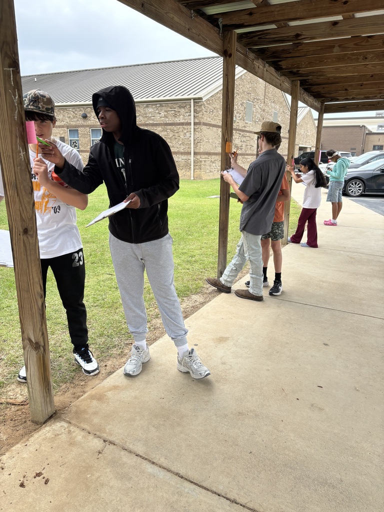 8th graders at Claxton Middle School completed standards-based review stations to prepare for their upcoming Social Studies benchmark!