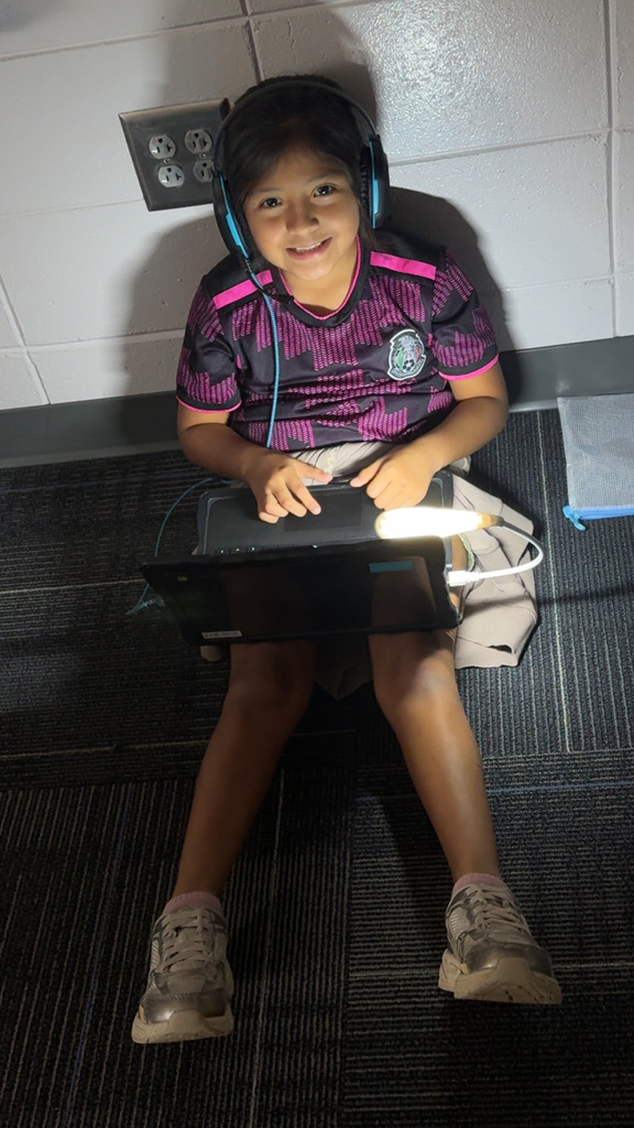 🔦✨ It’s FLASHLIGHT FRIDAY at CES! ✨🔦  Lights, camera, learning! 📚💡 Mrs. Kennedy’s 4th-grade ESOL students are shining bright as they learn, explore, and build their skills through the Flashlight 360 program! 🐯💛🖤  This engaging program helps our students strengthen their English language skills, grow in confidence, improve communication, and become stronger learners every day.  We love seeing our Tigers work hard, challenge themselves, and make progress one step at a time! Keep shining bright, Tigers! 🌟  #FlashlightFriday #ClaxtonTigers #CESProud #SuccessUnderConstruction #PardonOurProgress