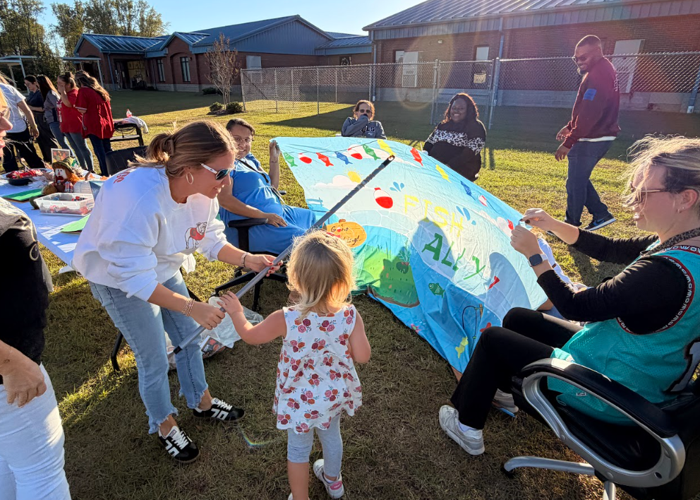 📚🍂 What a wonderful evening at Claxton Elementary School! Our students and families enjoyed Literacy Night yesterday afternoon, filled with fun activities inspired by books, sweet treats, and FREE books to take home! ❤️ Thank you to everyone who came out to celebrate reading and make literacy a fun experience for our CES Tigers. We love seeing our school community come together to build a love of reading! 🐯📖 #ClaxtonTigers #CESProud #PardonOurProgress #SuccessUnderConstruction