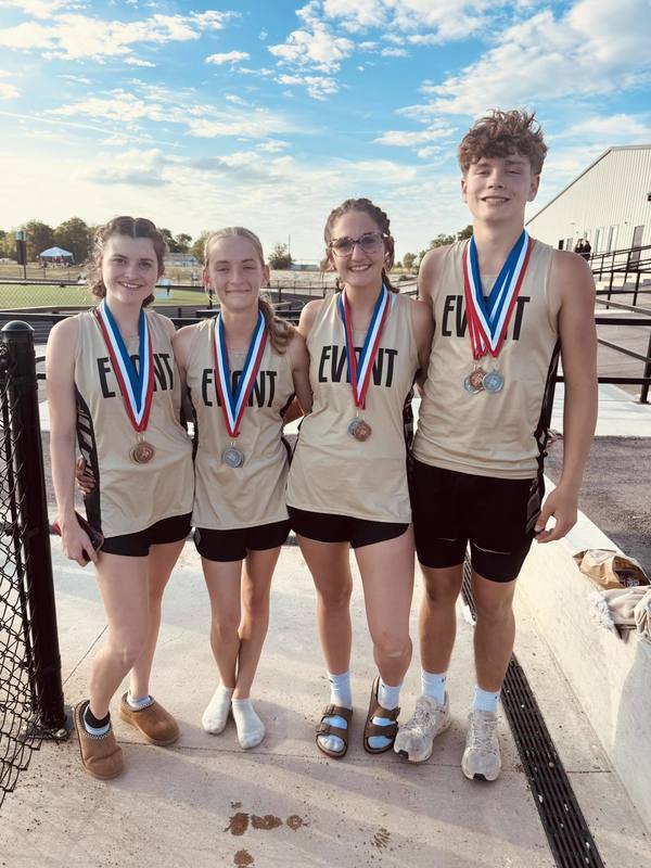 Regional Qualifier group photo