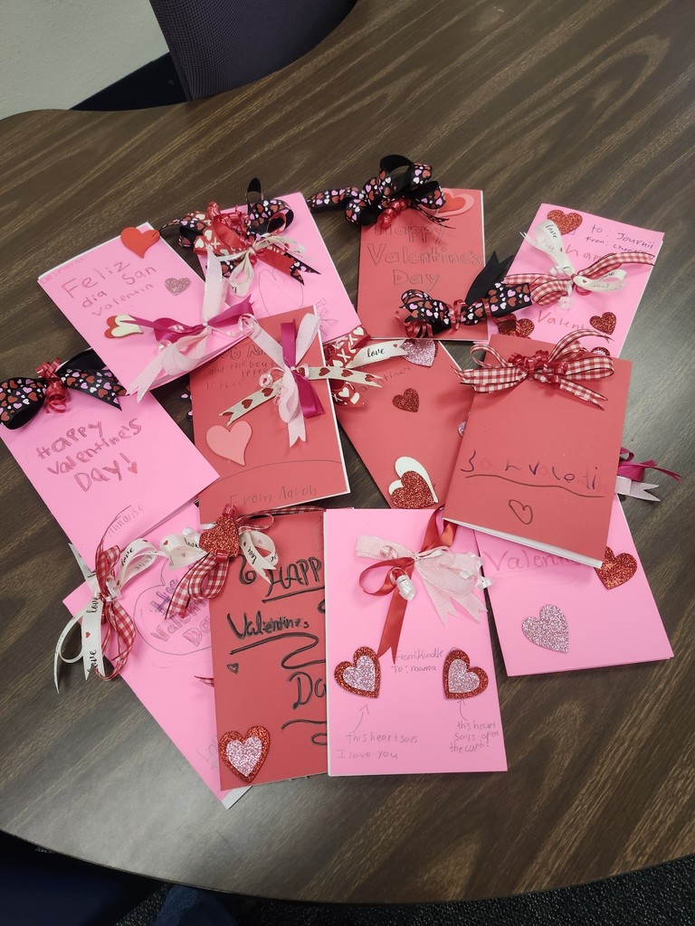Hommel Art Club made Valentines cards for some very special people!
