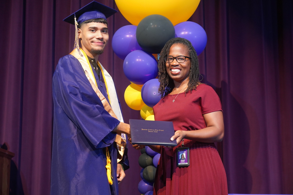 Everman ISD+SummerGrad1