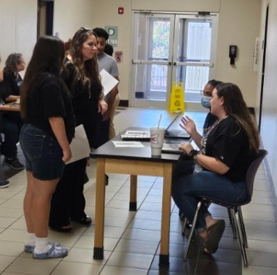 Meet the Teacher & Schedule Pick-Ups