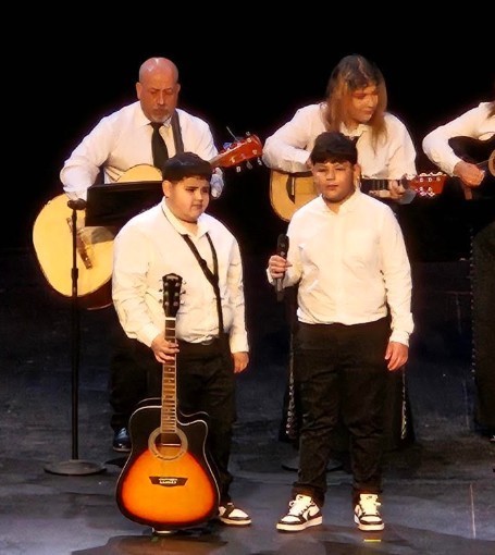 RJSA Mariachi performs at convocation