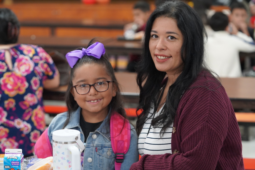 Everman ISD+MuffinsWithMoms9