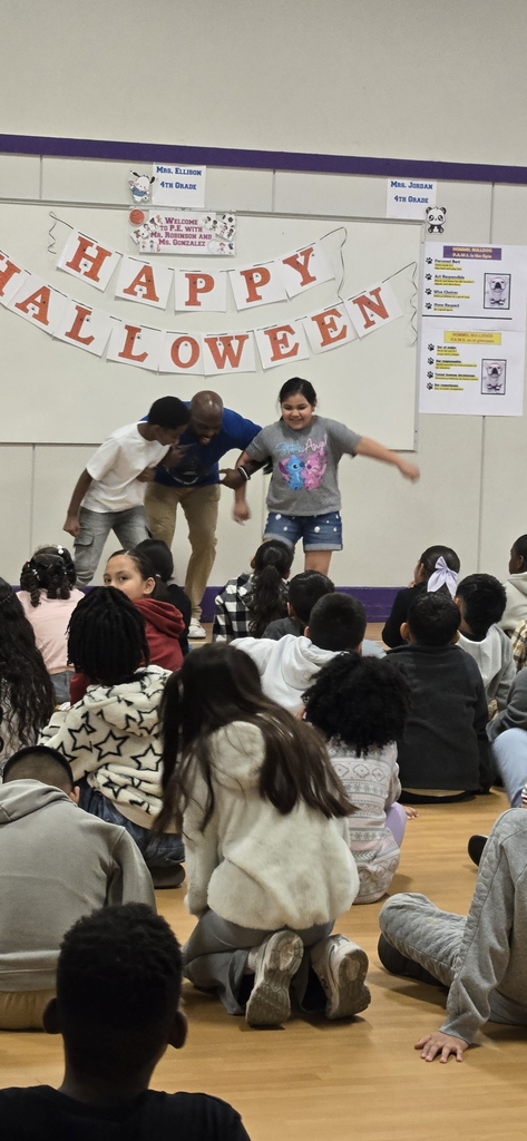 Hommel 3rd- 5th grade students had a great time with motivational speaker Mr. Tory Grant yesterday! 