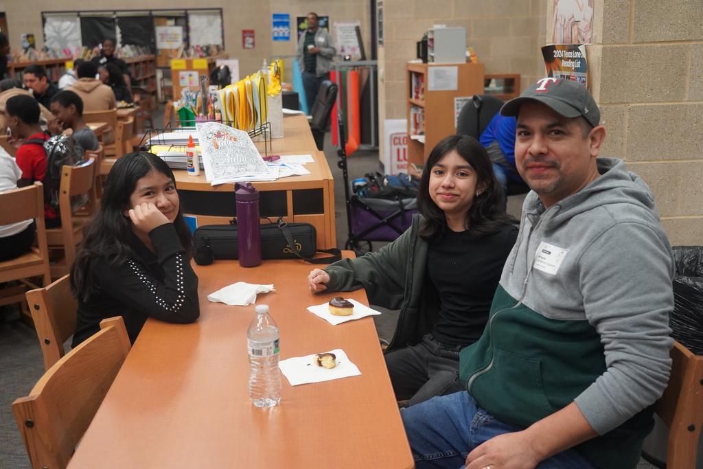 Everman ISD+Donuts With DadsHighlight4