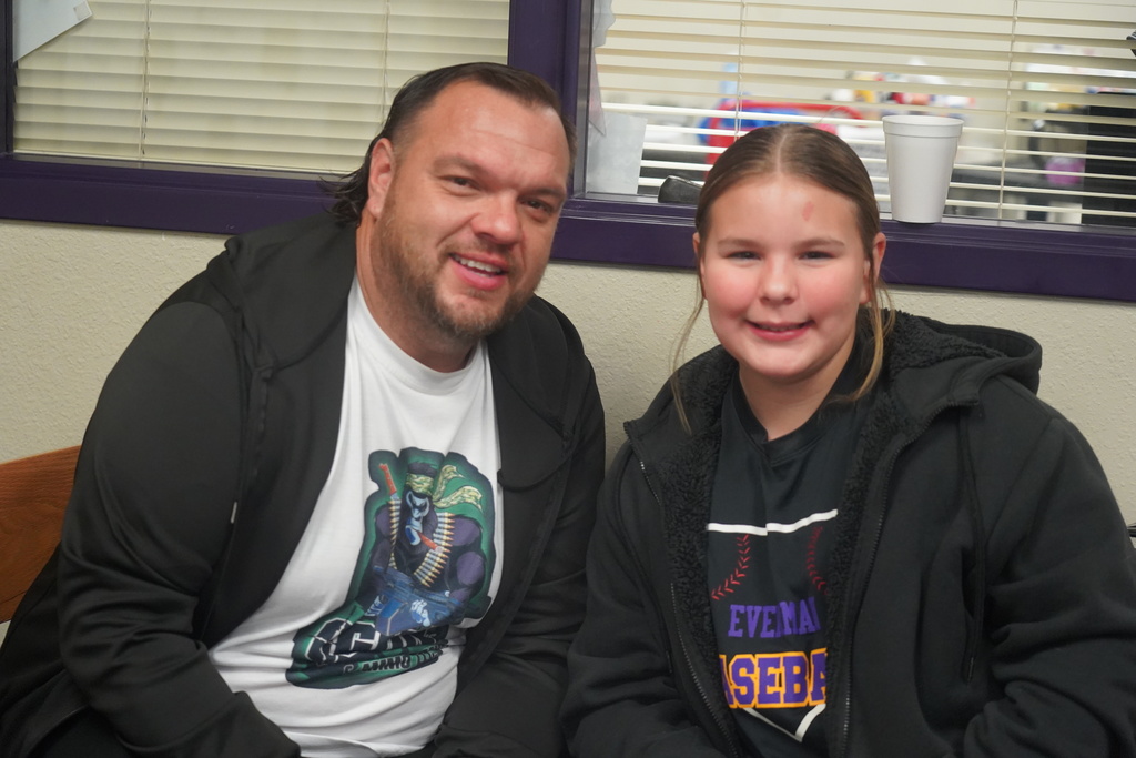 Everman ISD+Donuts With DadsHighlight7