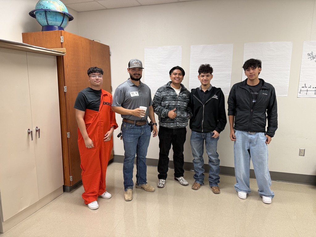 Construction students looking at options with Bulldog grad!