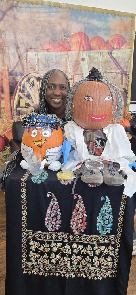 Hommel had so much fun creating pumpkin twins for some of our staff! 