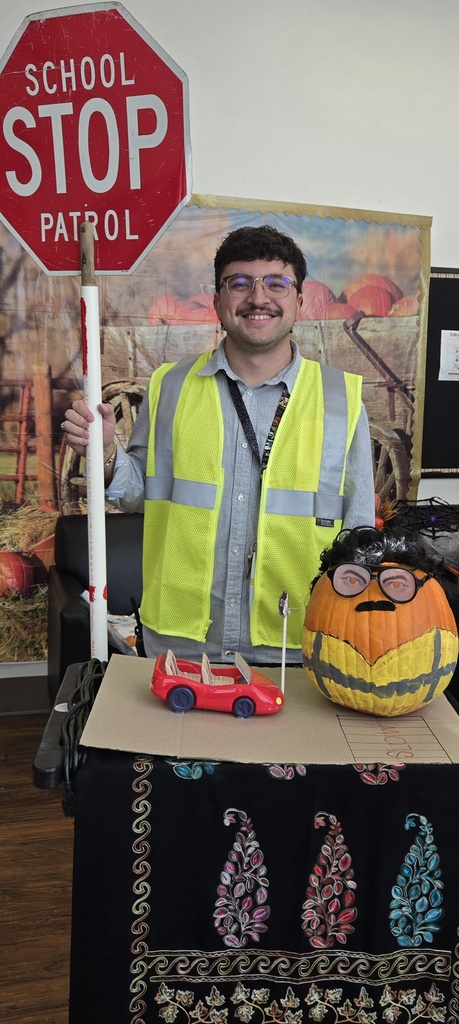 Hommel had so much fun creating pumpkin twins for some of our staff! 