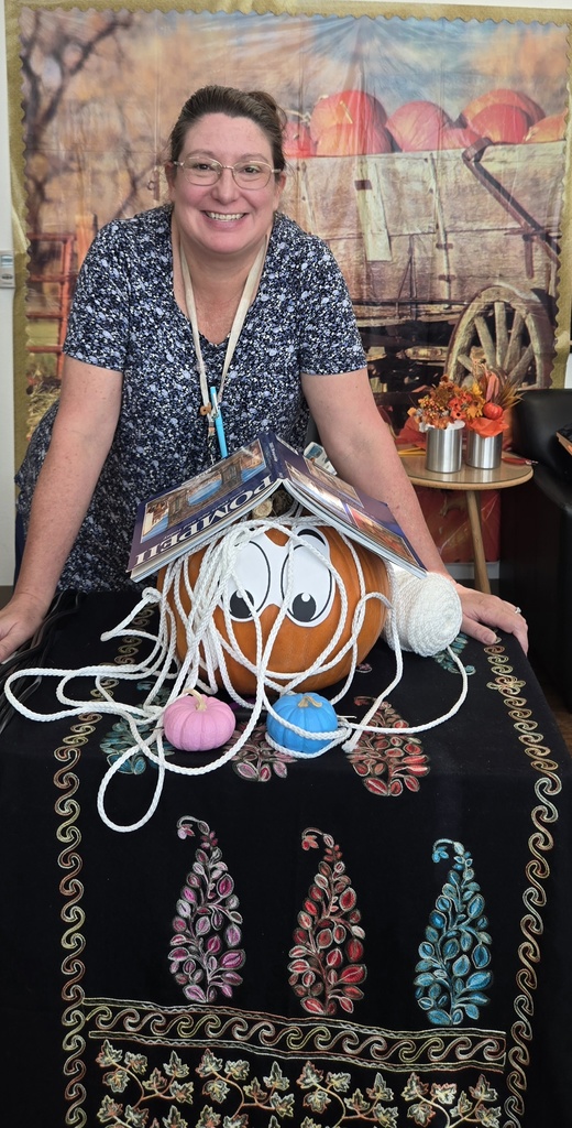 Hommel had so much fun creating pumpkin twins for some of our staff! 