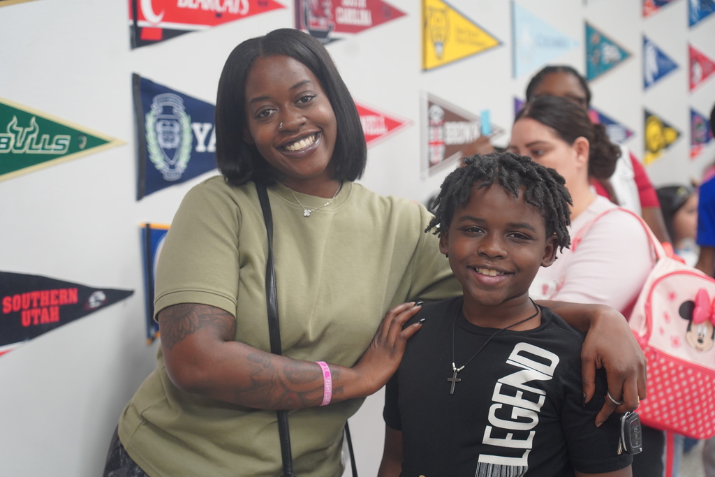 Everman ISD+MuffinsWithMoms0