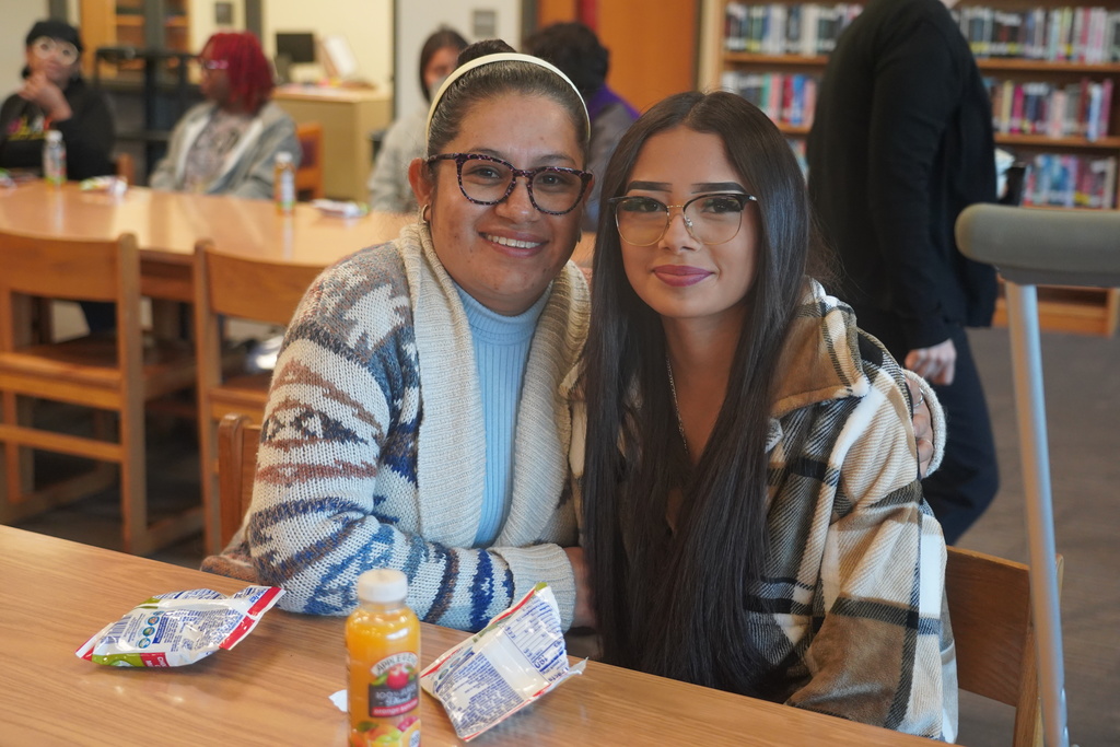 Everman ISD+MuffinsWithMoms6