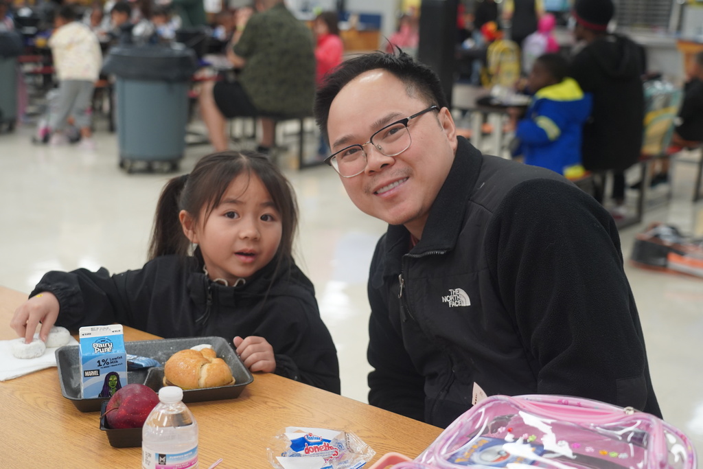 Everman ISD+Donuts With DadsDPKinder8