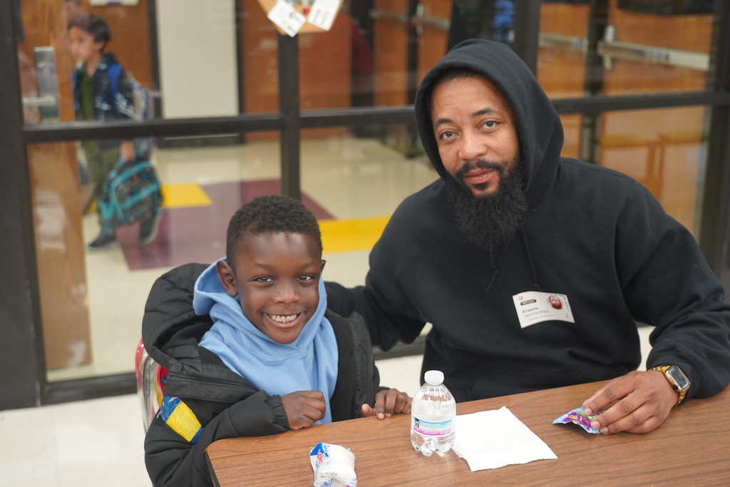 Everman ISD+Donuts With DadsDPKinder5