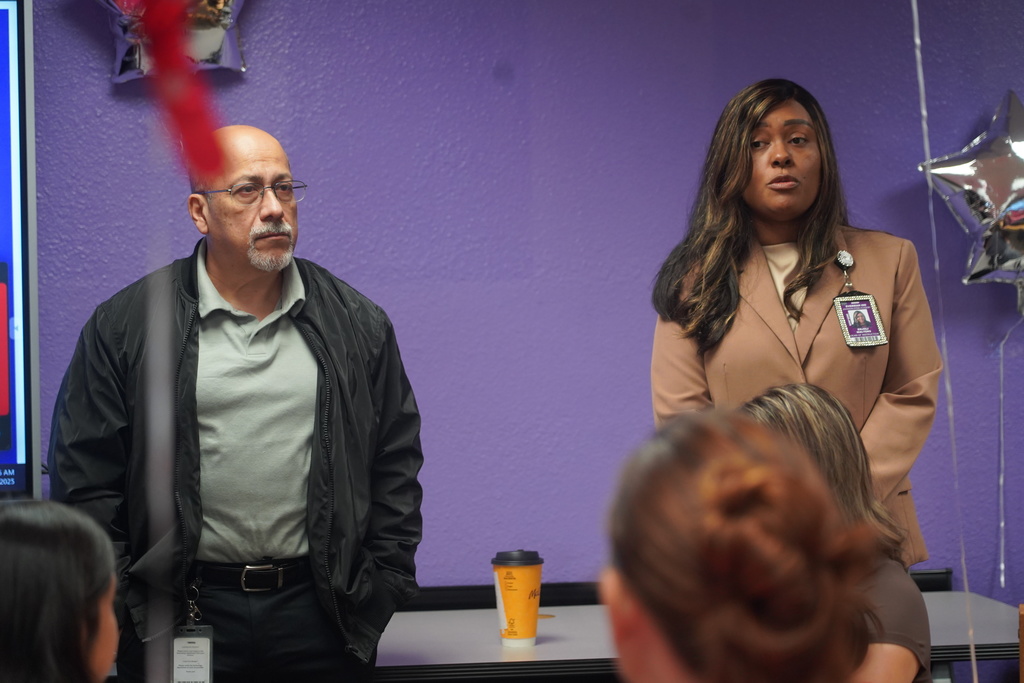 Everman ISD+MuffinsWithMomsSTEM0