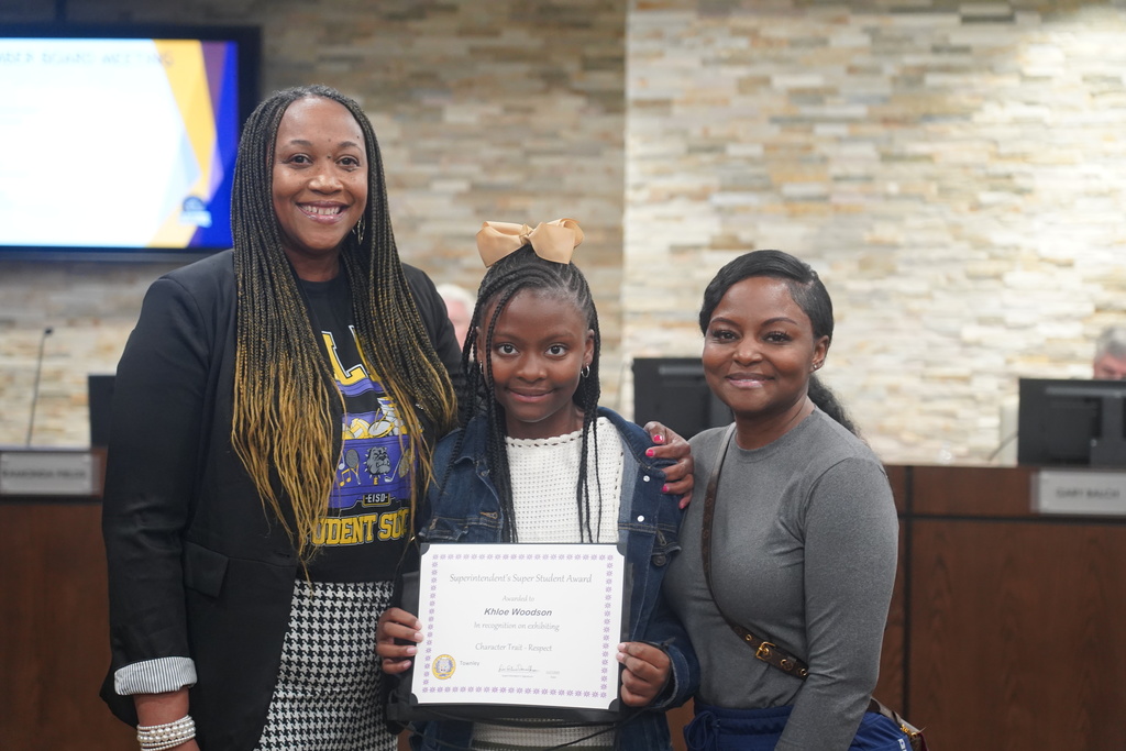 Everman ISD+BoardMeetingNovember176