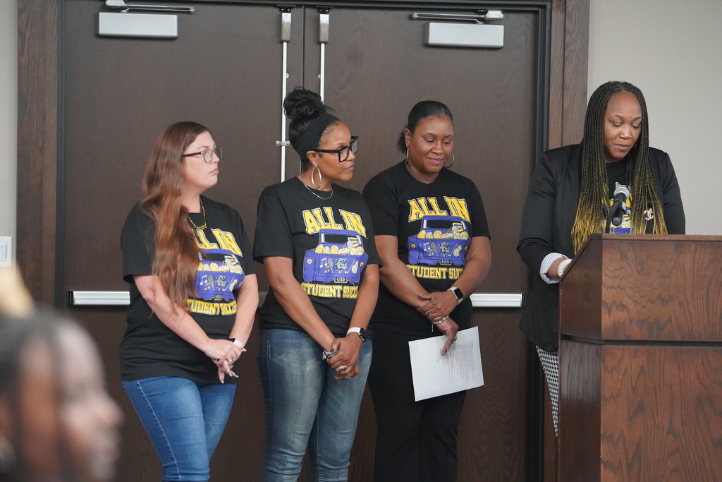 Everman ISD+BoardMeetingNovember173