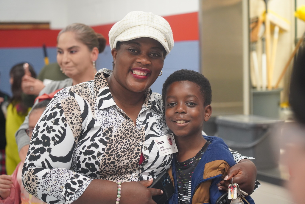 Everman ISD+MuffinsWithMomsEray7