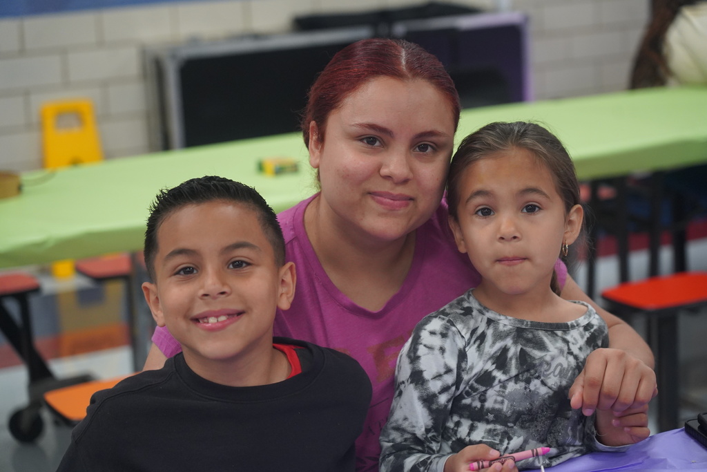 Everman ISD+MuffinsWithMomsEray8