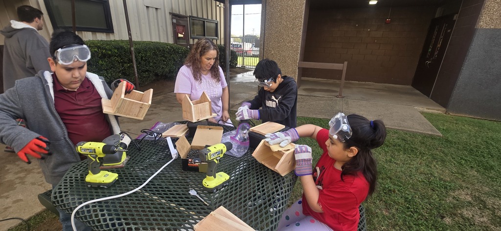 Hommel Construction club is making progress on our bird houses!