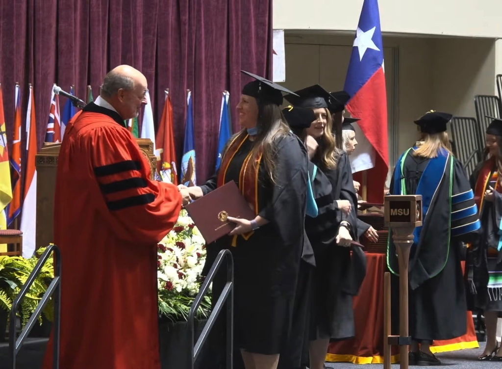 Congratulations to our very own Mrs.Mobley, who just earned her masters degree in special education with a diagnostician emphasis! Way to go!