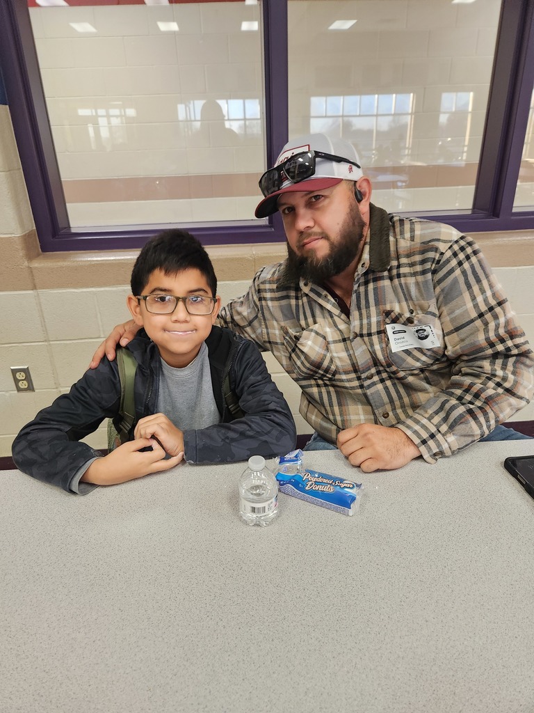 Everman ISD+Donuts With DadsTownley5