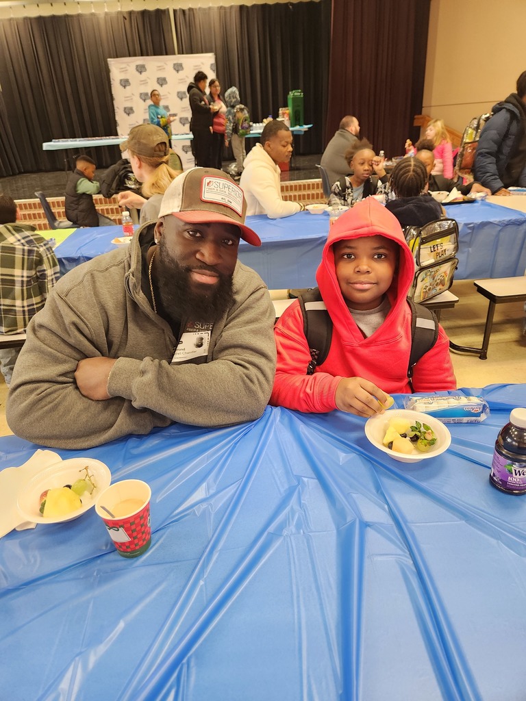 Everman ISD+Donuts With DadsTownley7