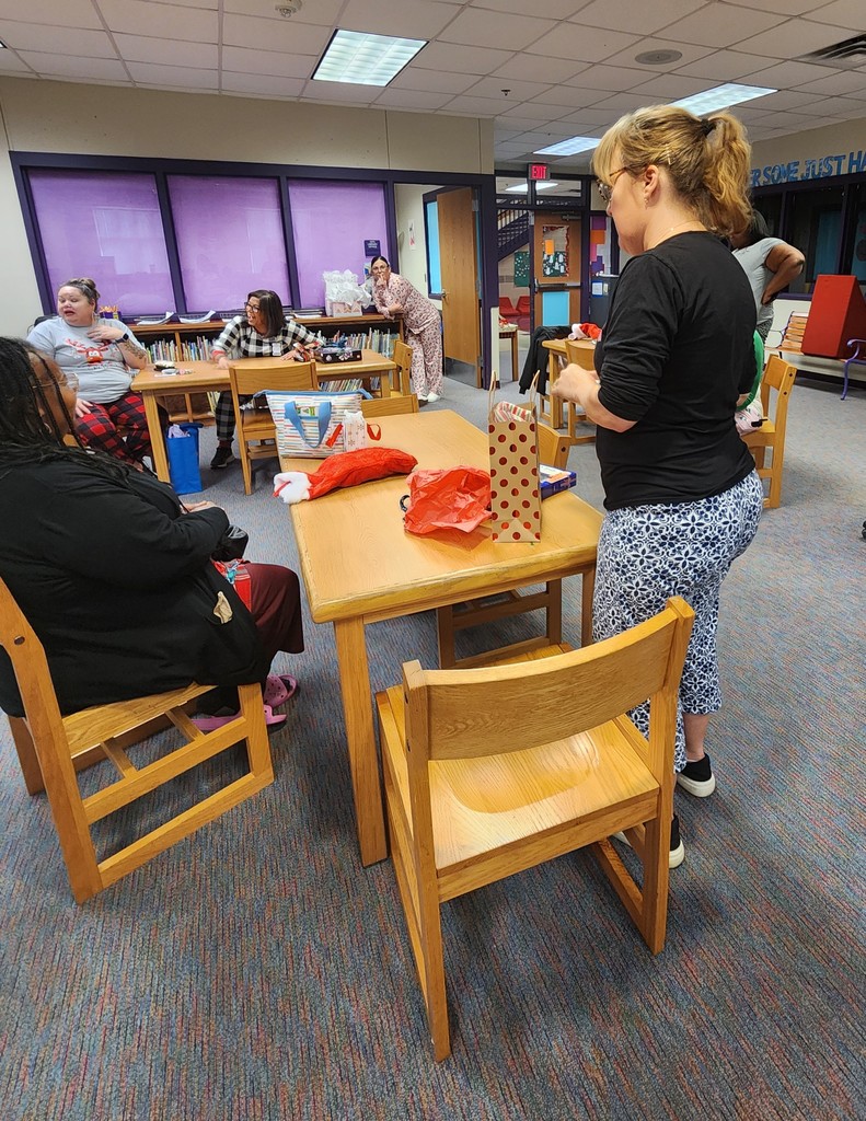 Secret Santa Reveal 6