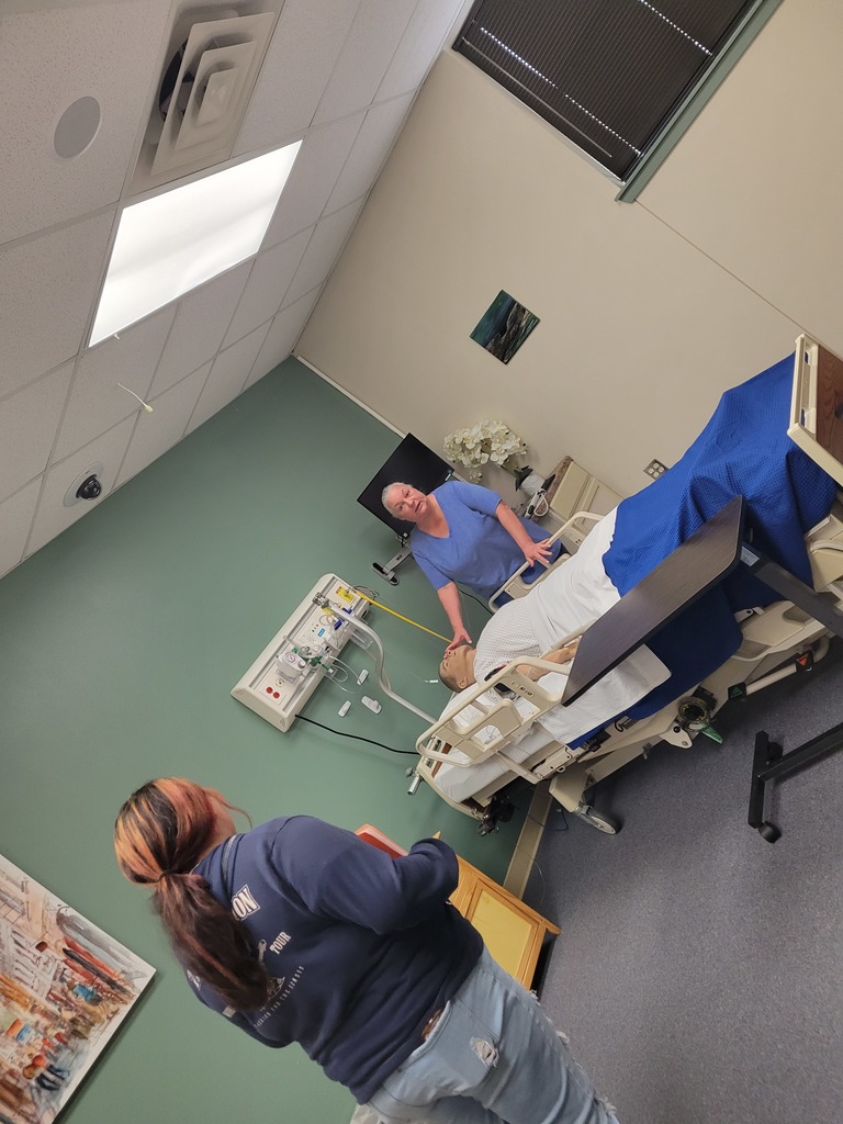 Medical courses with simulation rooms.