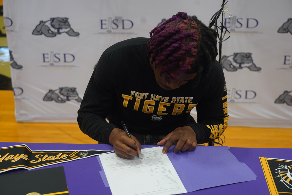 Everman ISD+Barrington Stricklin 