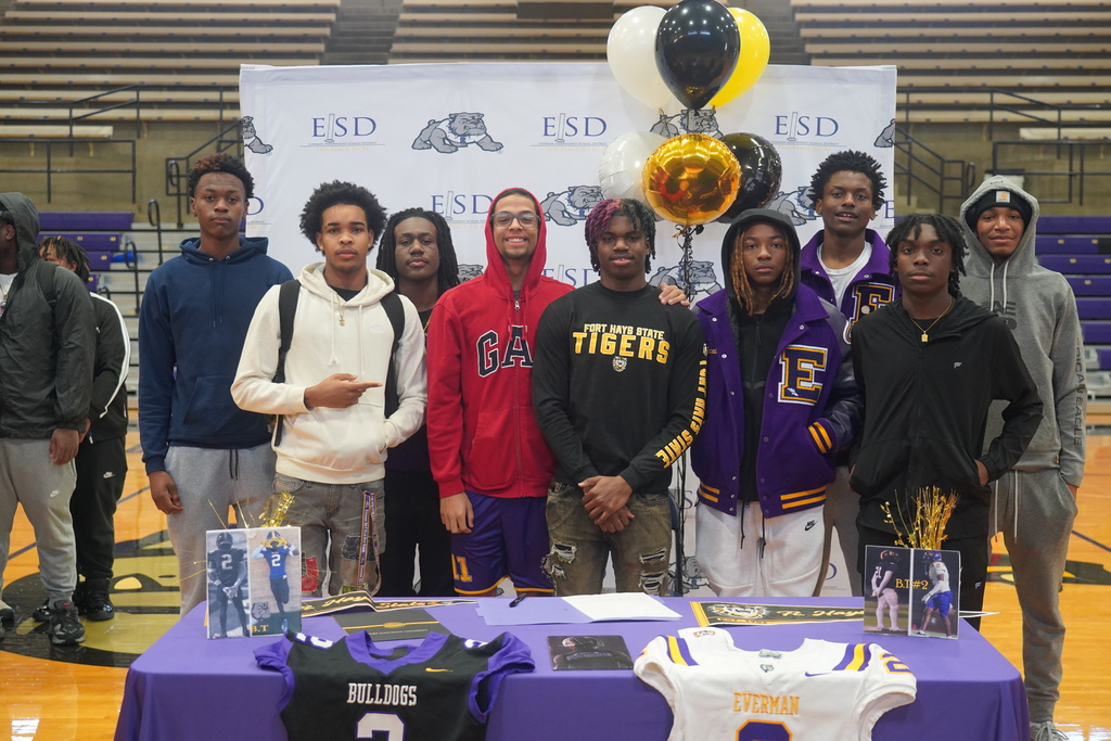 Everman ISD+Barrington Stricklin 8