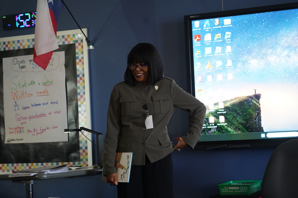 Today, our Superintendent kicked off Read Across America by sharing the joy of reading with our Townley students!  There’s nothing more powerful than seeing leaders model a love for literacy. Moments like these remind our students that reading opens doors to imagination, opportunity, and lifelong learning.  Thank you to our Townley team for creating such a warm and engaging experience for our scholars!