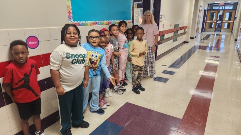 Mrs. Carr's class is ready to cozy up to a good book!